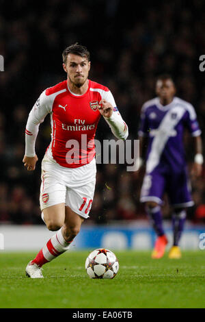 London, UK. 4. November 2014. Champions League Gruppenspiel. Arsenal gegen Anderlecht. Arsenals Aaron Ramsey in Aktion Credit: Action Plus Sport/Alamy Live News Stockfoto