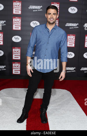 Los Angeles, Kalifornien, USA. 4. November 2014. Jonathan Bennett besucht Premiere von Disneys '' Big Hero 6'' am 4. November 2014 an das El Capitan Theatre, Los Angeles, California.USA. Bildnachweis: TLeopold/Globe Fotos/ZUMA Draht/Alamy Live-Nachrichten Stockfoto