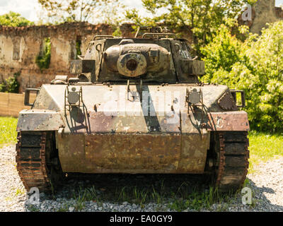 Tank, Vorderansicht. Stockfoto
