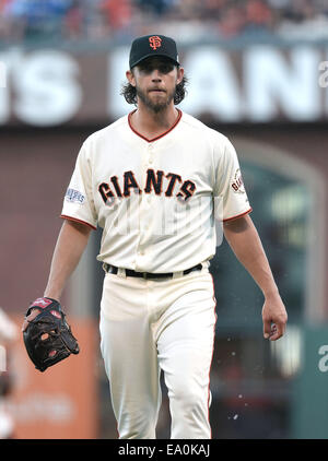 San Francisco, Kalifornien, USA. 26. Oktober 2014. Madison Bumgarner (Riesen) MLB: Krug Madison Bumgarner der San Francisco Giants in Spiel 5 der 2014 Major League Baseball World Series gegen die Kansas City Royals im AT&T Park in San Francisco, Kalifornien, USA. © AFLO/Alamy Live-Nachrichten Stockfoto