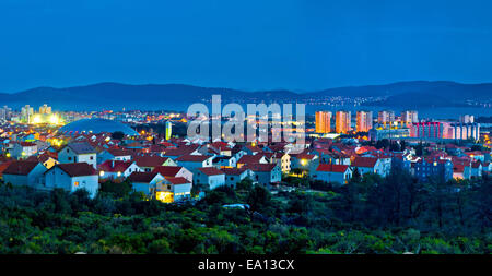 Stadt Zadar blaue Stunde panorama Stockfoto