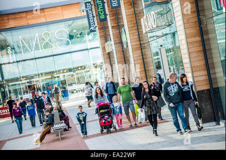 Whiteley Fareham Shopping Centre UK. Ein British Land PLC owned Einkaufszentrum Aufnahmen gehören Stockfoto