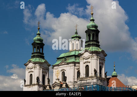 Außenbereich der St. Jakobskirche desto größer in Prager Altstadt Stockfoto