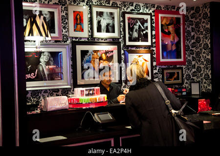Victorias Secret Shop, Manhattan, New York, Vereinigte Staaten von Amerika Stockfoto