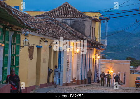 Straßenszene in Altstadt, Trinidad, UNESCO-Weltkulturerbe, Provinz Sancti Spiritus, Kuba, West Indies, Karibik Stockfoto