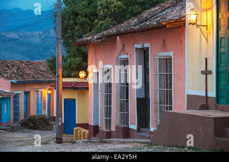 Bunte Straße im historischen Zentrum, Trinidad, der UNESCO, Provinz Sancti Spiritus, Kuba, West Indies, Karibik Stockfoto