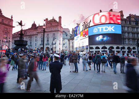 Statue des Eros, Piccadilly Circus, London, England, Vereinigtes Königreich, Europa Stockfoto