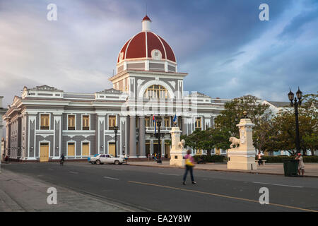 Palacio de Gobierno, jetzt Rathaus, Parque Marta, Cienfuegos, Provinz Cienfuegos, Kuba, West Indies, Karibik Stockfoto