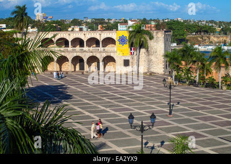 Plaza Espana, Alcazar de Colon, Zona Colonial, der UNESCO, Santo Domingo, Dominikanische Republik, West Indies, Karibik Stockfoto