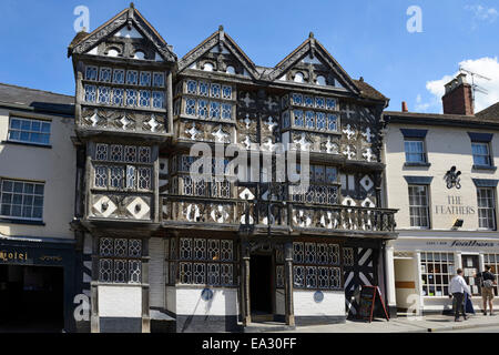 Das 15. Jahrhundert Fachwerk Feathers Hotel, Stierkampfarena, Ludlow, Shropshire, England, Vereinigtes Königreich. Europa Stockfoto