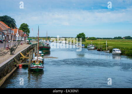 Kleinen Wasserkanal in Ribe, Dänemarks älteste erhaltene Stadt, Jütland, Dänemark, Skandinavien, Europa Stockfoto