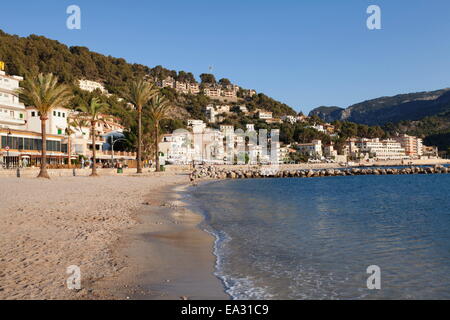 Playa Essen Traves Strand am Passeig Es Traves Promenade, Port de Soller, Mallorca, Balearen, Spanien, mediterran Stockfoto