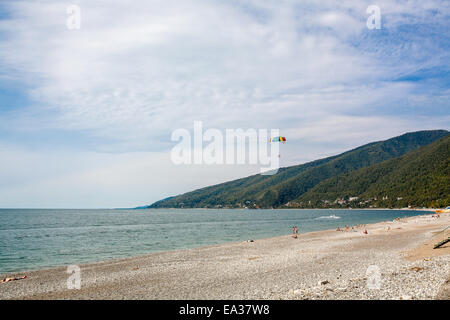 Schwarzen Meeresstrand, Gagra, Abchasien Stockfoto