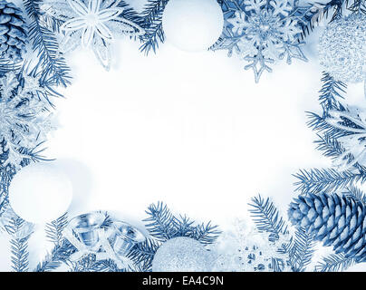 Weihnachten-Frame in kalten Tönen für Grußkarte Stockfoto
