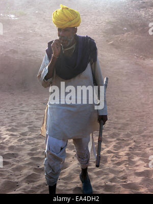Turban, indische, Männlich, Alter Mann, Dorfbewohner, Schnurrbart, Bart in Pushkar, Rajasthan, Indien. Stockfoto