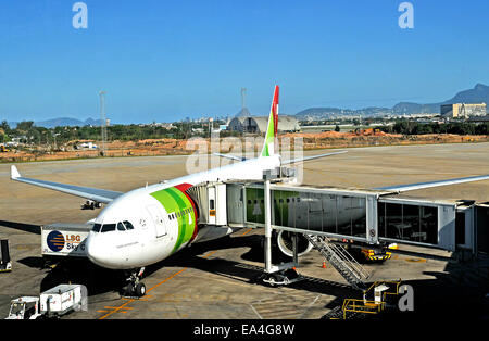 Airbus A330-223 TAP Air Portugal Rio de Janeiro Galeao international Airport, Brasilien Stockfoto