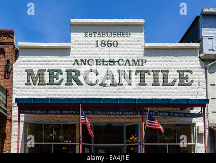 Historische Speicher auf der Main Street im alten Goldminen Stadt von Angels Camp, Calaveras County, Southern Gold Country, California, USA Stockfoto