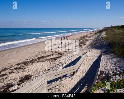 Atlantik bei Ponce de Leon Landung in Melbourne Beach, Florida Stockfoto