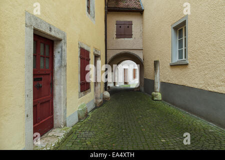 Eine Straße Ecke in St-Ursanne, Kanton Jura, Schweiz Stockfoto