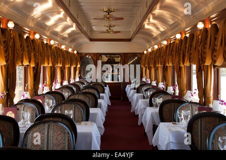 Historischen Speisewagen an Bord der Napa Valley Wine Train in Kalifornien. Stockfoto