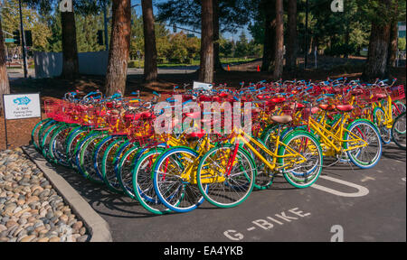 Google-Bikes in Google-Campus. Stockfoto