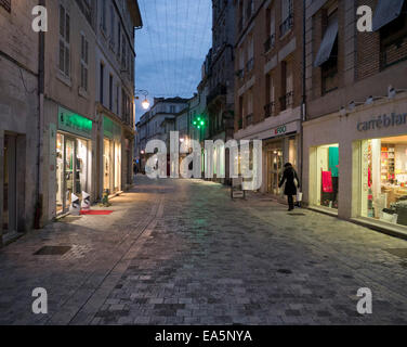 Cognac in Frankreich Charente-Abteilung stellt aus seiner langen Geschichte in der Altstadt "Vieux Cognac" genannt. Stockfoto