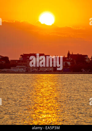 Bibinje Dorf in Dalmatien goldenen Sonnenuntergang Stockfoto