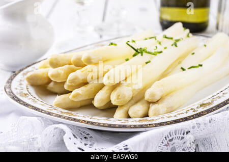 weißer Spargel Stockfoto