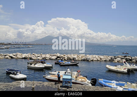 Hafen von Neapel, Kampanien, Italien Stockfoto