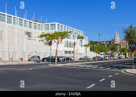 Centro Cultural de Belém (Kulturzentrum Belem). Museum und Kulturzentrum Gehäuse Berardo Sammlung und Konzerte Stockfoto