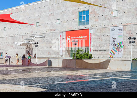 Centro Cultural de Belém (Kulturzentrum Belem). Eingang des Museo Berardo Sammlung und andere Ausstellungen. Stockfoto