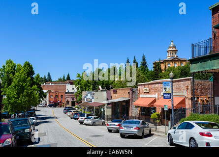 Sacramento Street in den alten Goldminen Stadt Auburn, Placer County, "Mother Lode" Gold Country, Kalifornien, USA Stockfoto