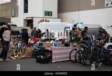 Neue Covent Garden-Flohmarkt in Vauxhall Nine Elms - London-UK Stockfoto