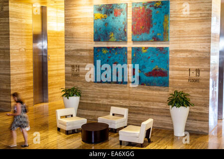 Miami Florida, Intercontinental, Hotelhotels in Motelhotels, Lobby, Chopin Plaza, Bürogebäude, Möbel, Kunstwerke, Gemälde, Besucher trave Stockfoto