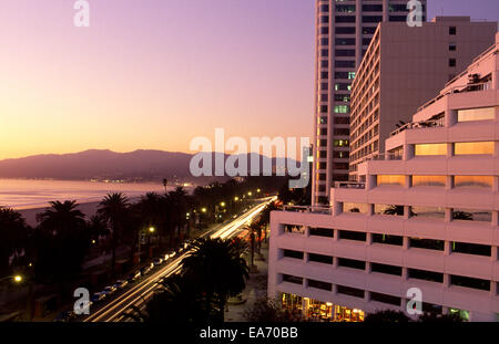 Sonnenuntergang am Santa Monica Stockfoto