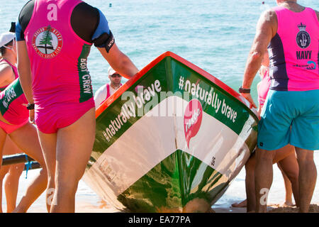 Sydney, Australien. 8. November 2014. Sommer-Classics Renn-Wettbewerb unter Surfclubs befindet sich auf Sydneys Nordstrände beginnt am Bilgola Beach. Australien-Credit: Martin Beere/Alamy Live News Stockfoto