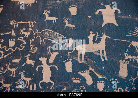 Alten Petroglyphen in der Zeitung-Rock. Die Canyonlands National Park, Utah, USA. Stockfoto