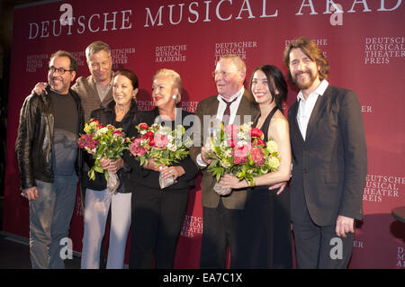 Deutscher Musiktheater-Award an komischen Oper.  Mitwirkende: Barrie Kosky, Thomas Herrmanns, Daniela Ziegler, Angelika Milster, Helmut Baumann, Ruth Brauer, Norbert Hunecke Where: Berlin, Deutschland bei: 5. Mai 2014 Stockfoto