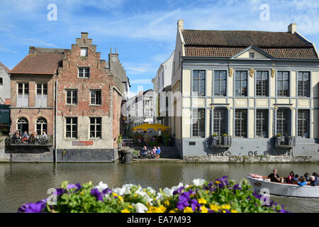 Sportboote auf dem Fluss Leie, Gent, Flandern, Belgien Stockfoto