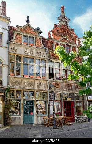 Reich verzierten Fassaden der traditionellen flämischen Gebäude, Kraanlei, Gent, Ost-Flandern, Belgien Stockfoto