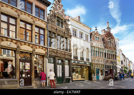 Reich verzierten Fassaden der traditionellen flämischen Gebäude, Kaufleute Häuser, Kraanlei, Gent, Ost-Flandern, Belgien, Europa Stockfoto