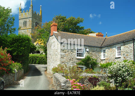 Perranuthnoe Vllage sonnigen Sommer Mounts Bay in der Nähe von Marazion Penwith West Cornwall South West England UK Stockfoto