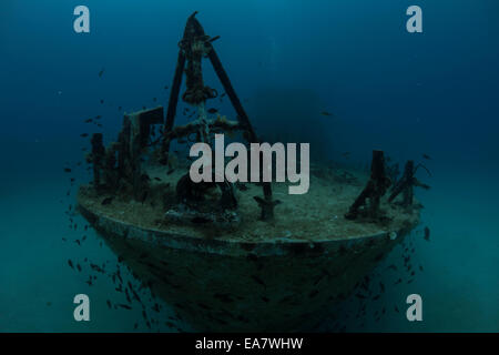 P31 Wrack in Comino, Malta, Mittelmeer. Ein altes Patrouillenboot versunkene ein Tauchgang Attraktion sein. Stockfoto