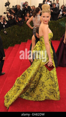 "Charles James: über die Mode hinaus" Costume Institute Gala im Metropolitan Museum of Art - Ankünfte mit: Ivanka Trump wo: Mantattan, New York, Vereinigte Staaten, wann: 5. Mai 2014 Stockfoto