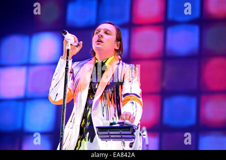 BARCELONA - 29 Mai: Arcade Fire (Indie-Rock-Band) führt bei Heineken Primavera Sound Festival 2014. Stockfoto