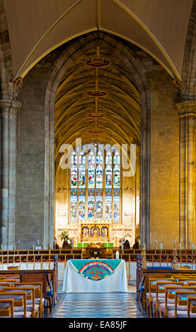 Innenraum der St. Marien Kirche, Warwick, Warwickshire, England UK Stockfoto