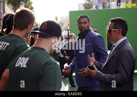 Prominente besuchen Disneys "Millionen-Dollar-Arm" Welt-Premiere im El Capitan Theatre in Hollywood.  Mitwirkende: Atmosphäre wo: Los Angeles, California, Vereinigte Staaten von Amerika bei: 6. Mai 2014 Stockfoto