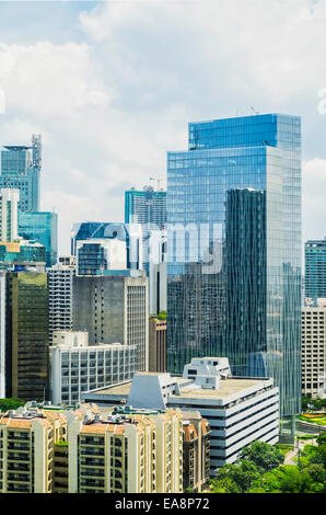 Moderne grüne Gebäude in Makati City, Manila, Philippinen Stockfoto