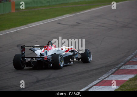 Imola, Italien - 11. Oktober 2014: Dallara F312 – Mercedes Fortec Motorsport Team, angetrieben von Cao Hongwei (Chn) Stockfoto