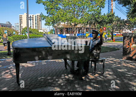 Statue von Owen Bradley in Musik Kreis in Nashville TN Stockfoto